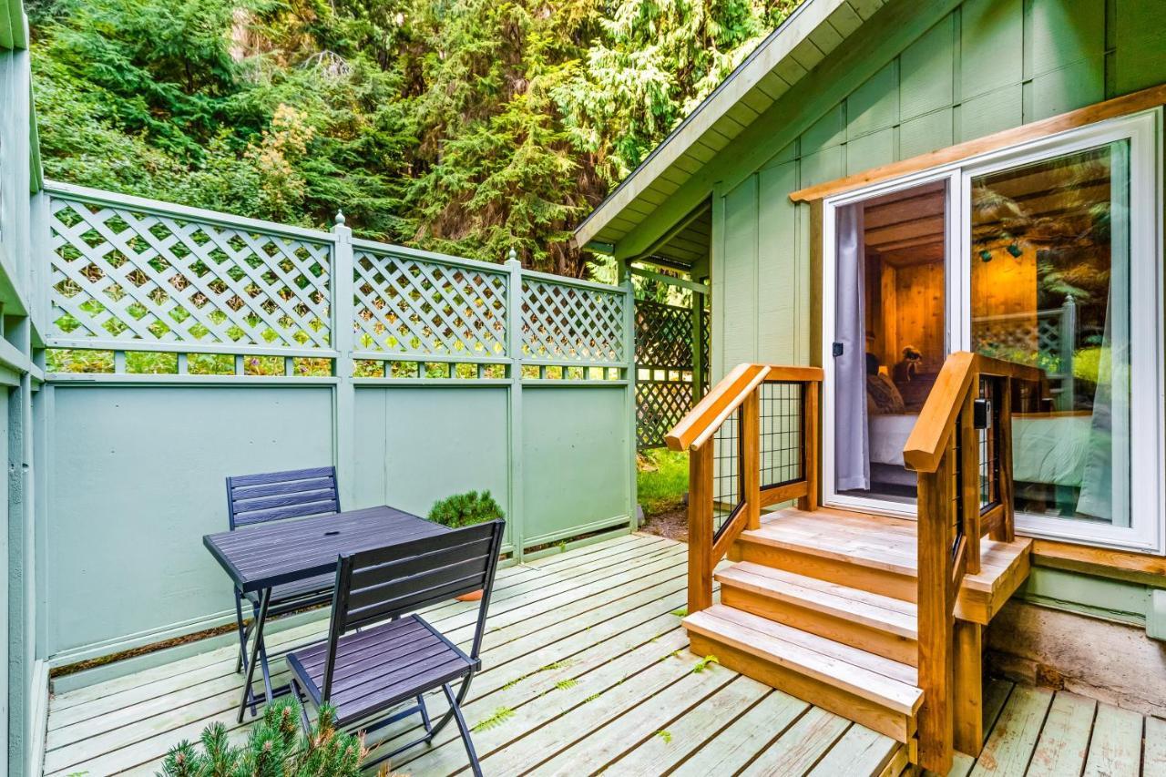Tall Cedars Cabin By The Water Eastsound 外观 照片